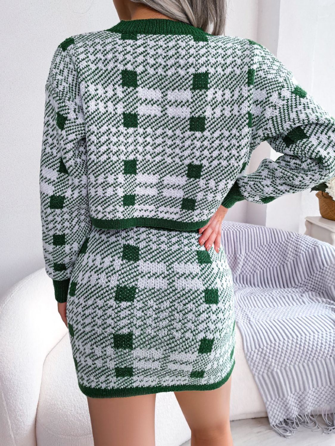 plaid cropped sweater and knit skirt set