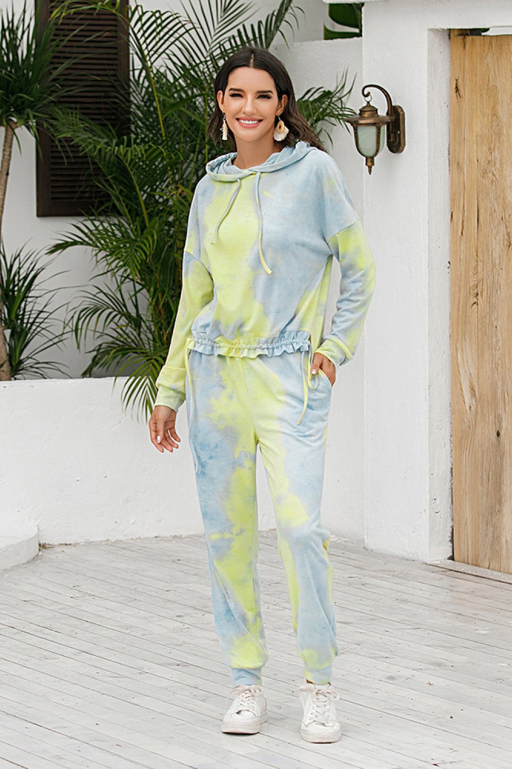 tie dye pullover and sweatpants set