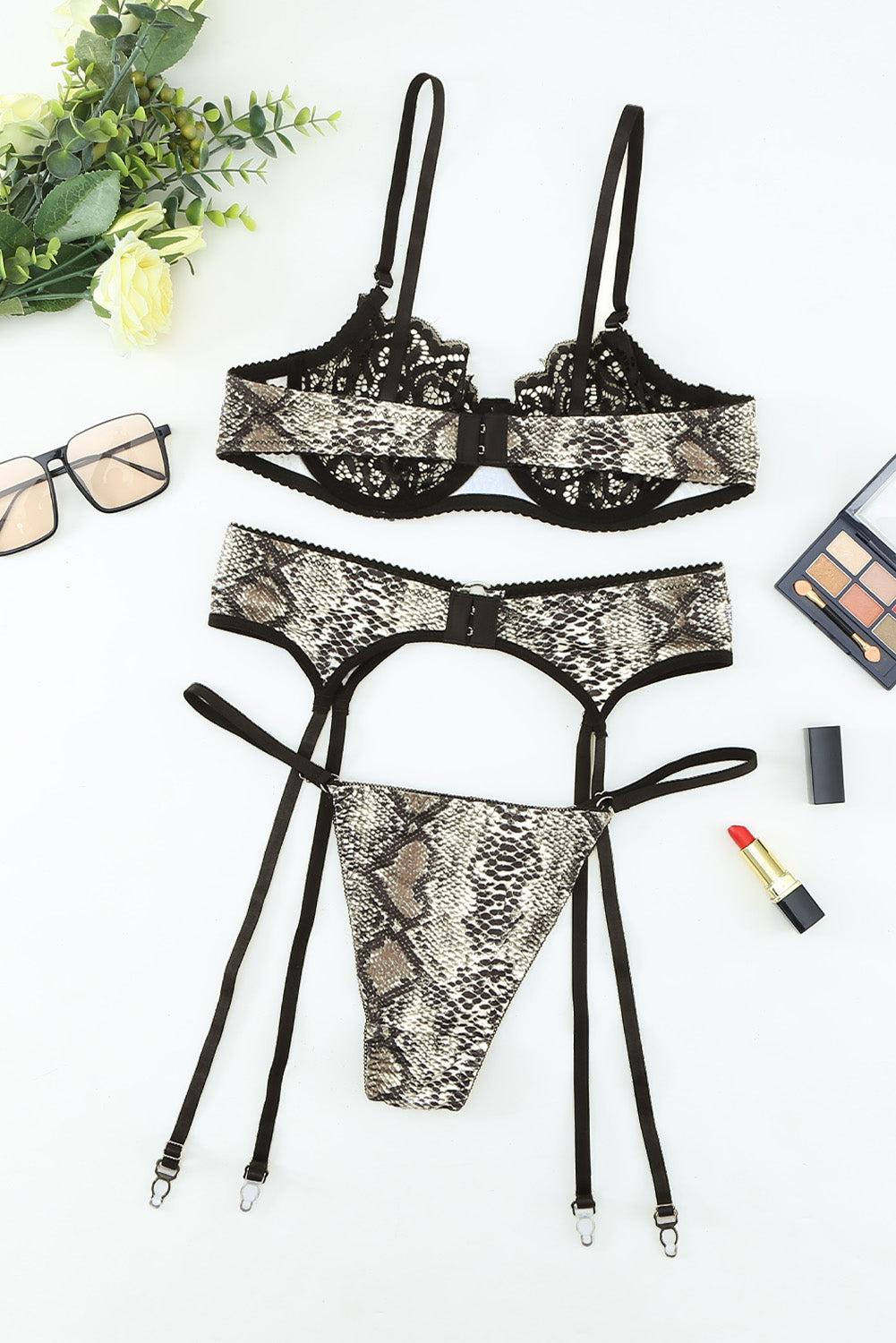 printed lace bra and panty set