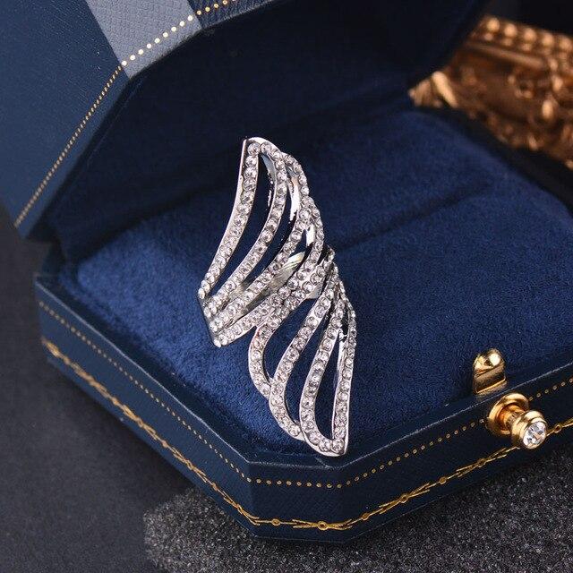 angel wing shape cubic zirconia cocktail ring